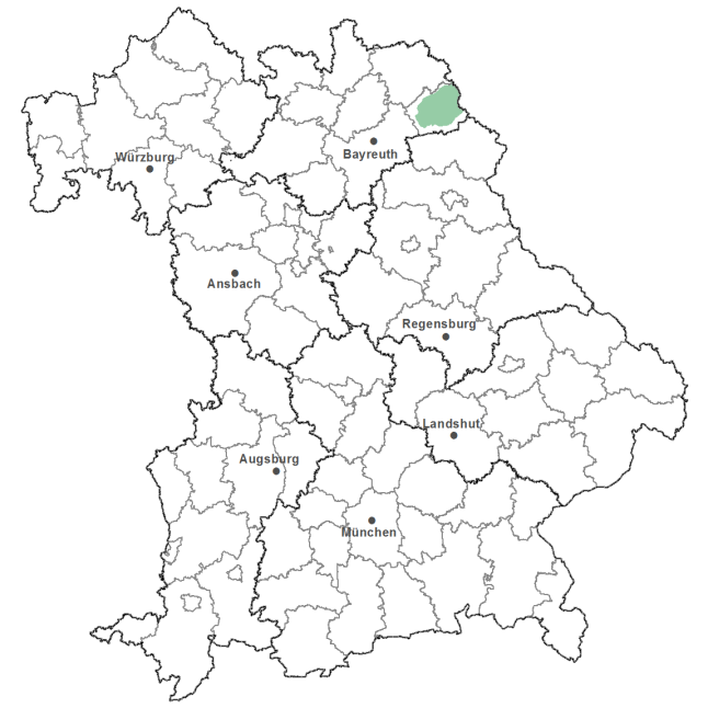 Die Karte zeigt das Bundesland Bayern. Zusätzlich sind die Grenzen der bayerischen Regierungsbezirke zu erkennen. Die ausgewählte Region ist als grüner Flächenumriss gekennzeichnet. Die Region Selb-Wunsiedler Bucht liegt im Nordosten von Bayern.